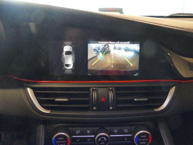 ALFA ROMEO Giulia 2.0 Turbo 280 CV AT8 AWD Q4 Veloce Ti