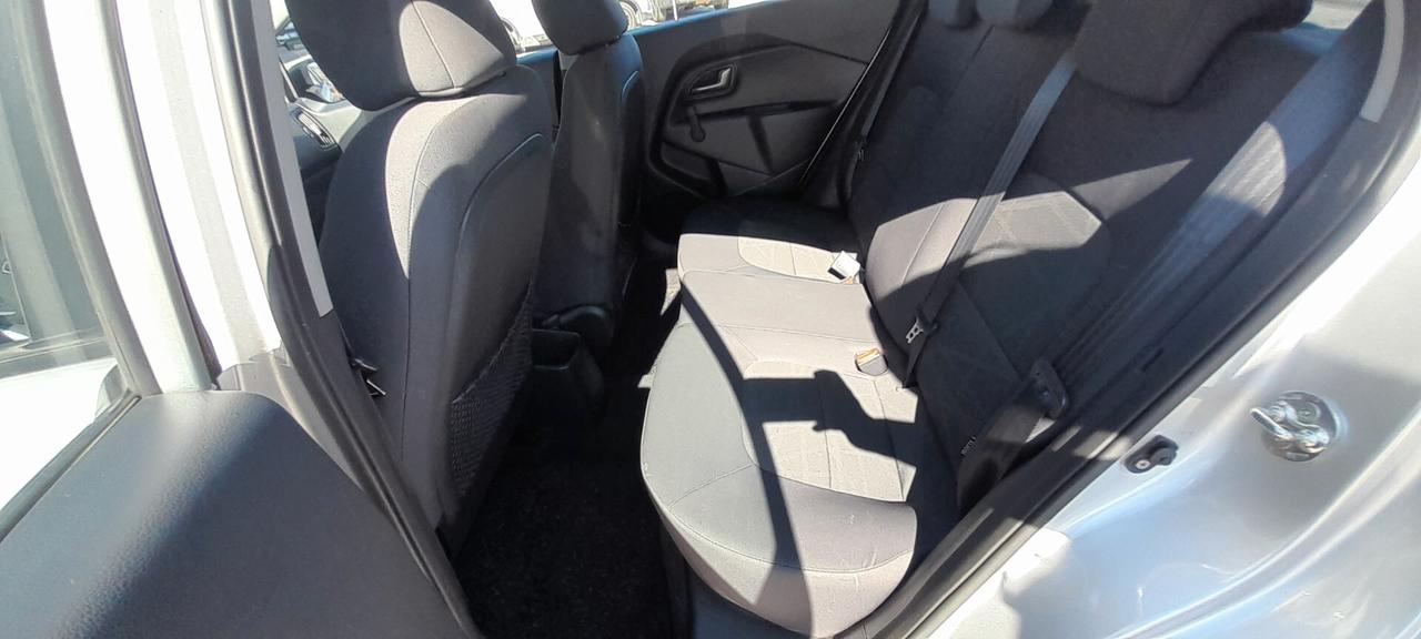 Kia Rio 1.1 CRDi WGT 5p. LX