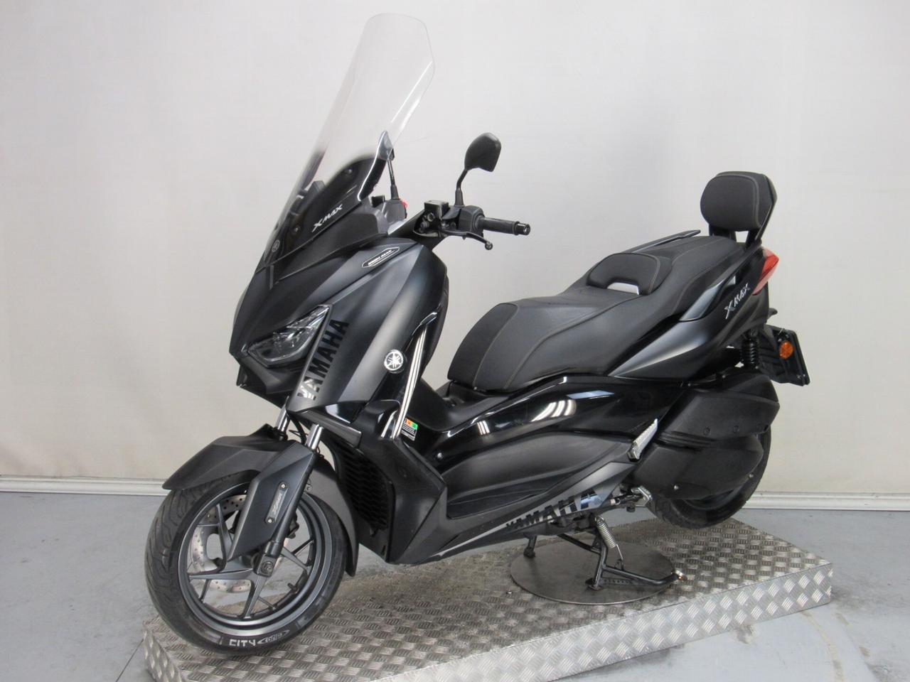 Yamaha X-Max 300 ABS IRONMAX