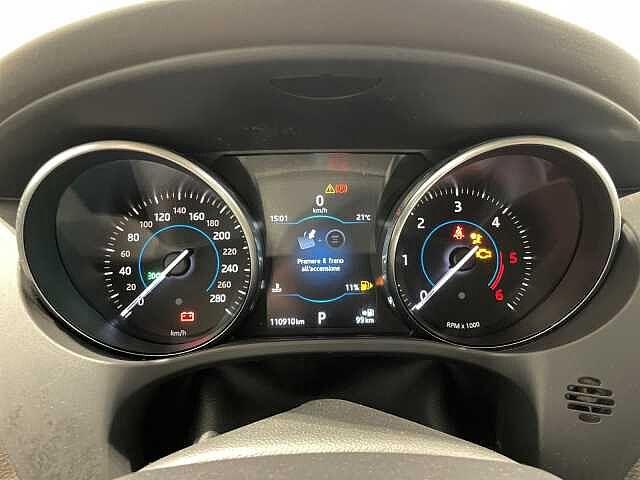 Jaguar F-PACE 180cv - Pure