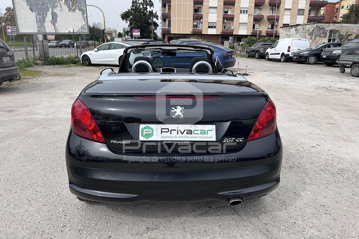 PEUGEOT 207 1.6 HDi 110CV CC Féline