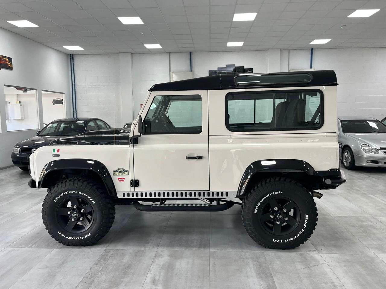 Land Rover Defender Limited Edition ICE