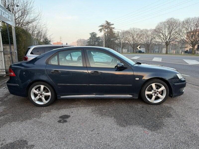 Saab 9-3 9-3 Sport Sedan 2.2 TiD Vector