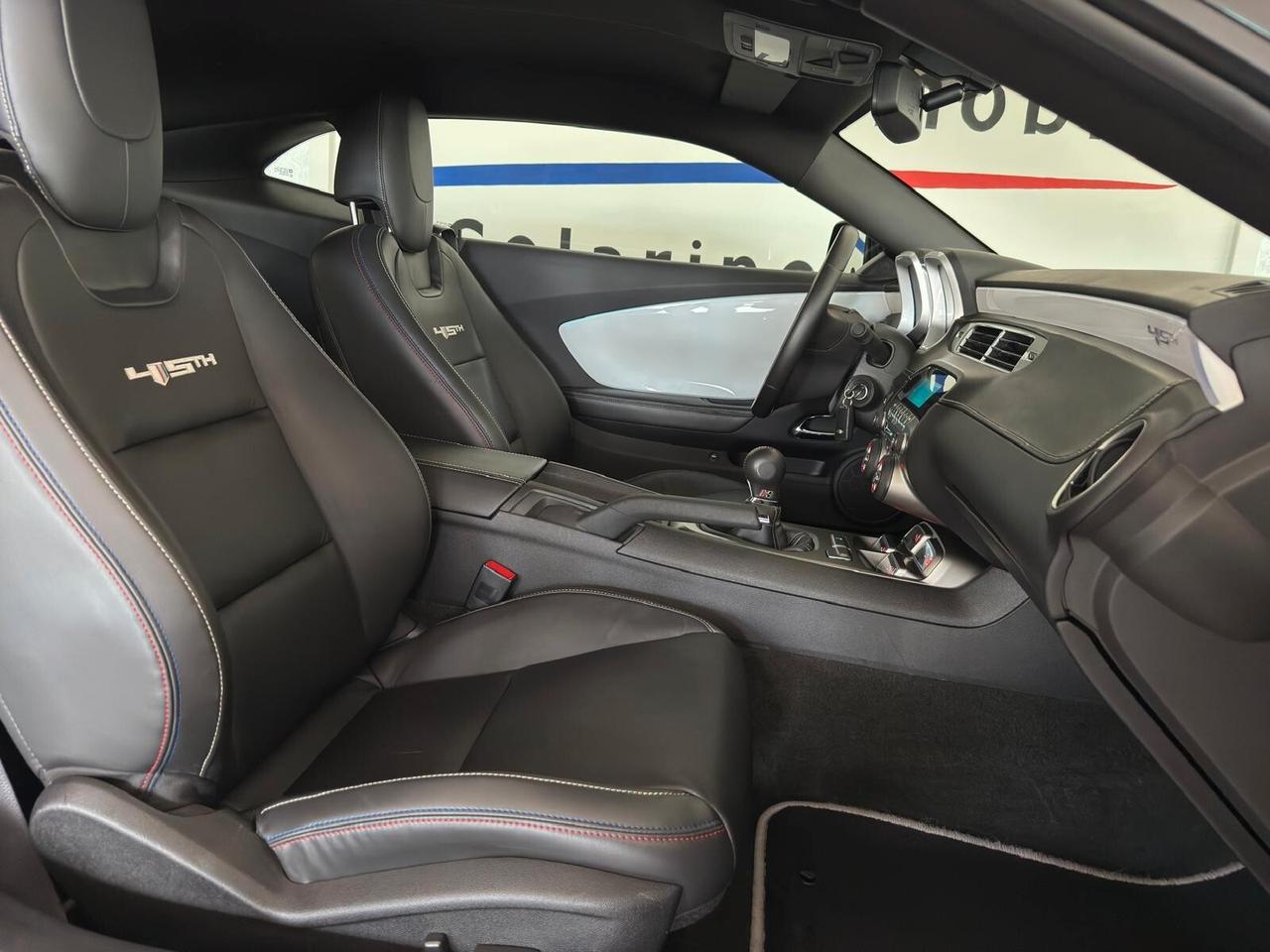 Chevrolet Camaro 6.2 V8 405CV aut. Coupé 45th