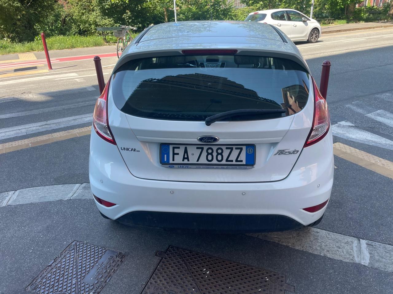 Ford Fiesta 1.4 5 porte Bz.- GPL/GARANZIA 12 MESI