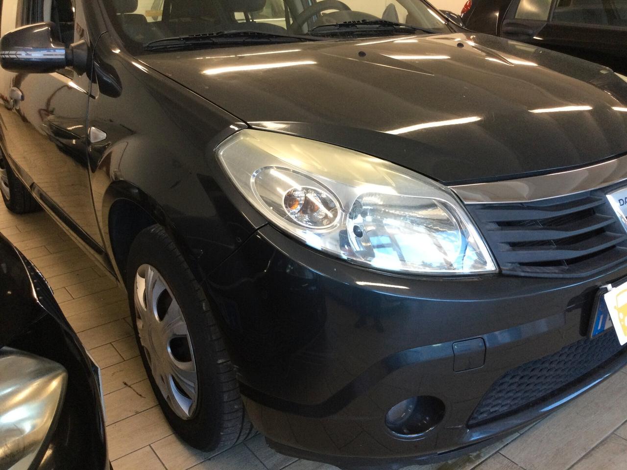 Dacia Sandero 1.4 8V GPL Lauréate