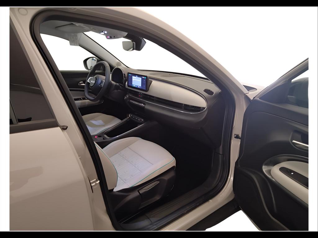 FIAT 600 IV 2023 - 600 1.2 hybrid La Prima II 110cv auto