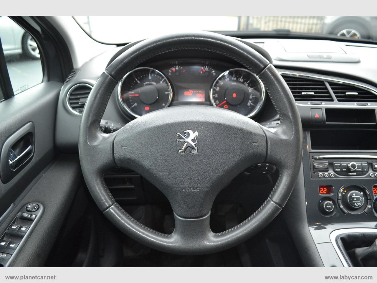 PEUGEOT 3008 1.6 HDi 115 CV Allure