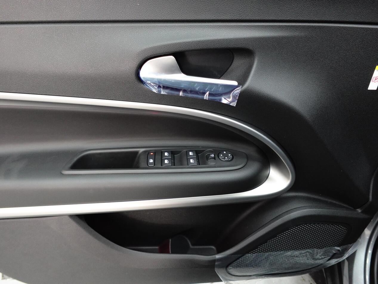 Jeep Avenger 1.2 GSE T3 100 CV SUMMIT