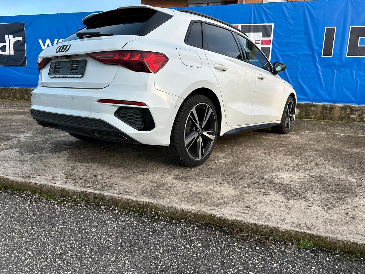 Audi A3 SPB 30 TFSI S tronic line edition