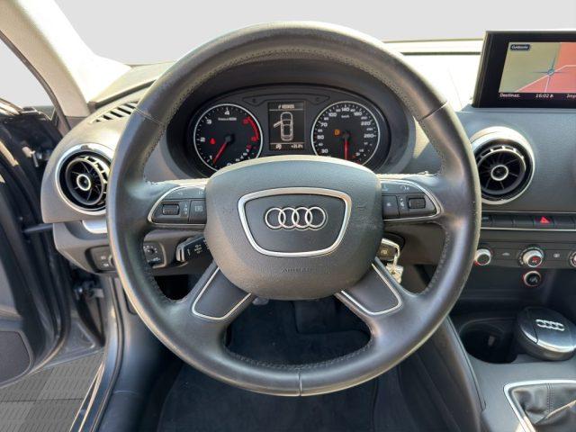 AUDI A3 A3 1.6 TDI Young