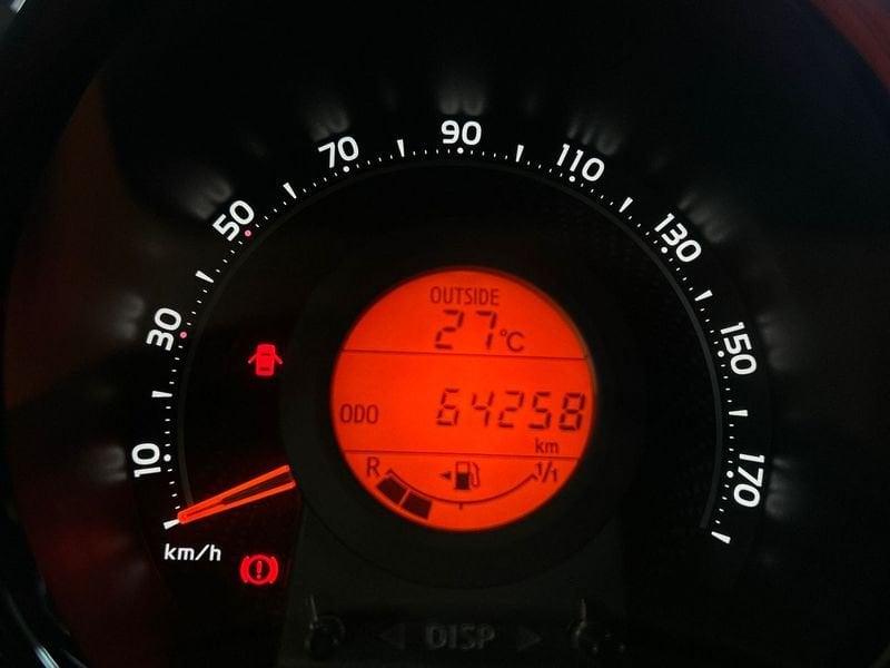 Toyota Aygo 1.0 VVT-i x-play + CERCHI IN LEGA