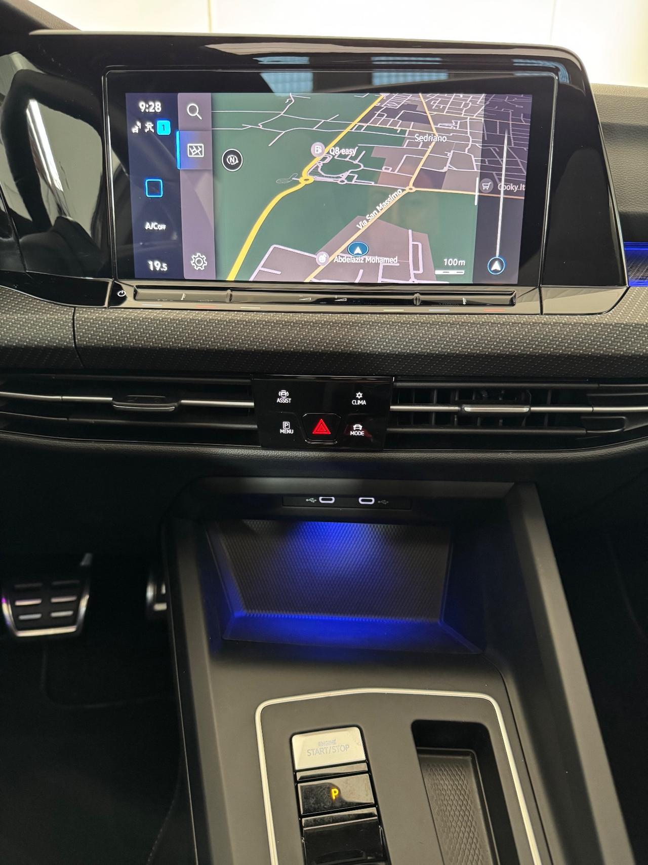 Volkswagen Golf 1.5 eTSI 150 CV DSG R-Line TETTO