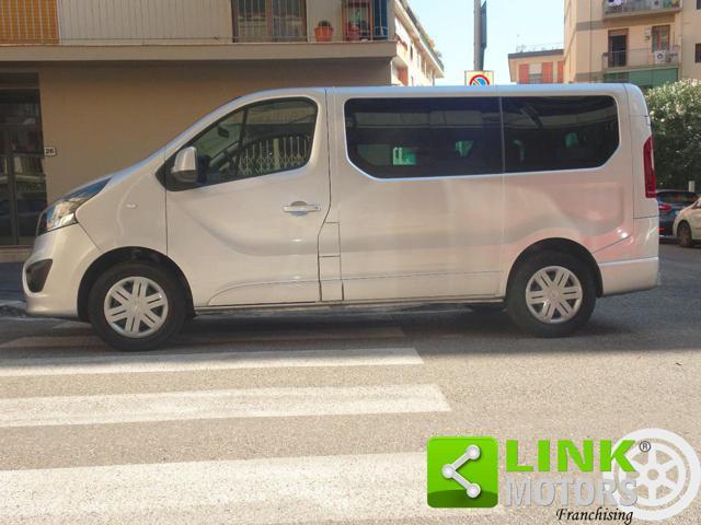 OPEL Vivaro 1.6 CDTI 120CV BI TURBO -IVA ESPOSTA- 9 POSTI-