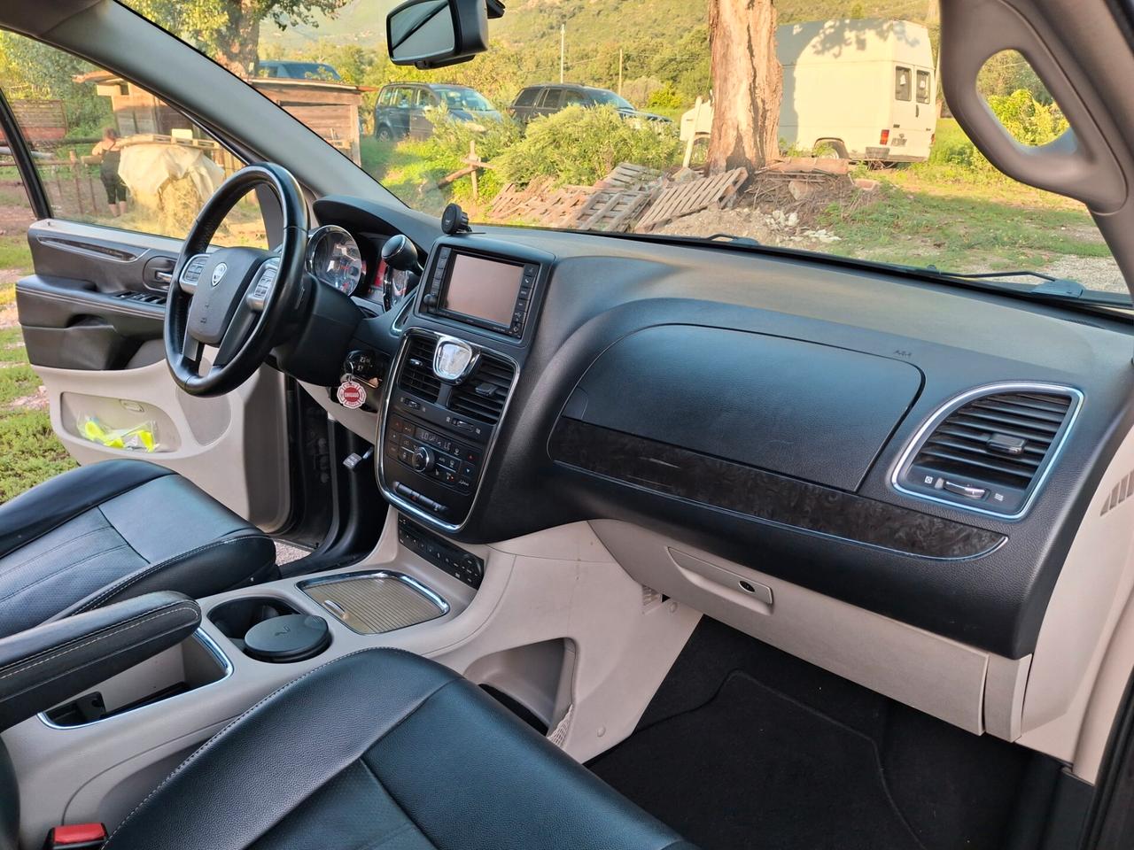 Lancia Voyager 2.8 Turbodiesel Gold 163 CV