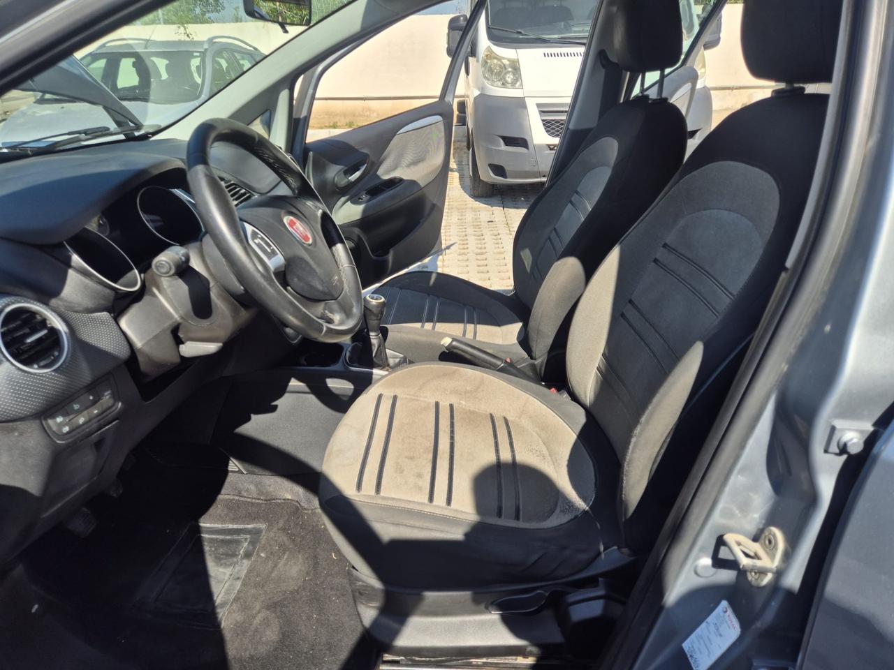 Fiat Punto Evo 1.3 Mjt 75 CV DPF 5 porte S&S Dynamic gancio traino omologato