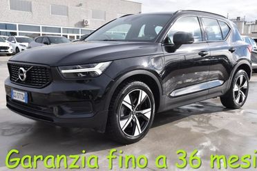 VOLVO XC40 T5 Recharge Plug-in Hybrid R-design