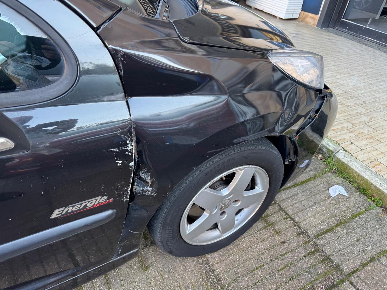 Peugeot 207 1.4 8V 75CV 5p. X Line ECO GPL