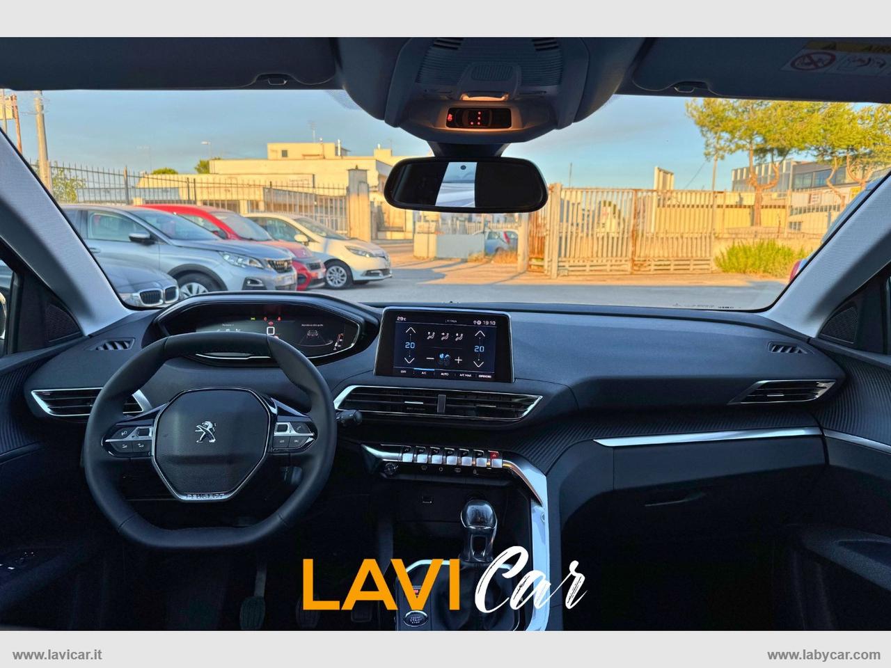 PEUGEOT 3008 BlueHDi 130 S&S Allure Pack