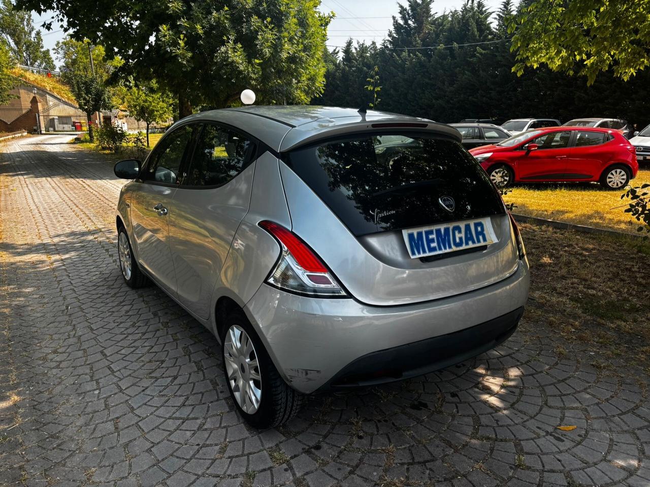 Lancia Ypsilon 1.3 MJT 16V 95 CV 5 porte S&S Silver IDONEA PER NEOPATENTATI UNICO PROPRIETARIO