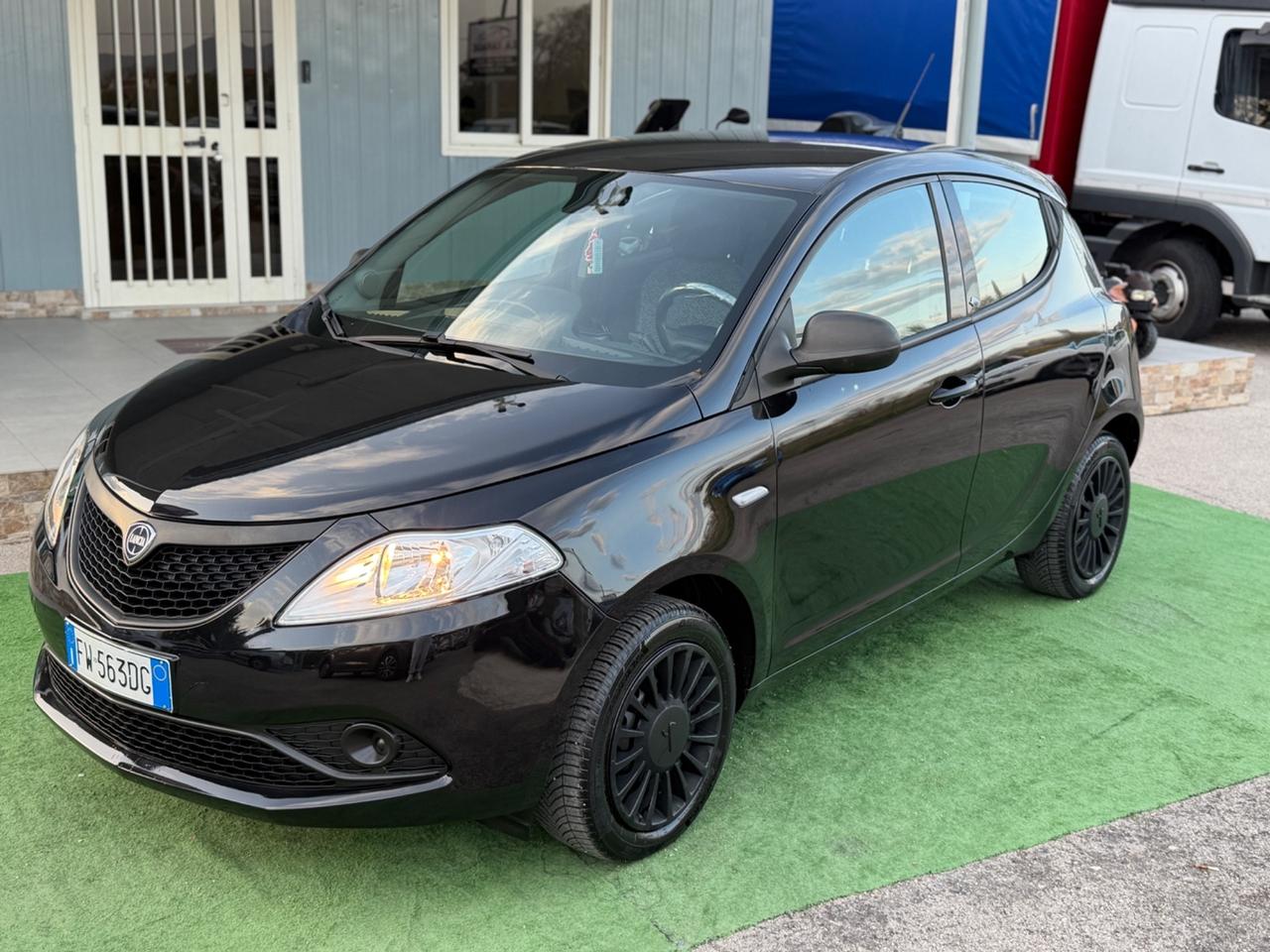 Lancia Ypsilon 1.2 GPL SOLO 82 MILA KM GARANZIA