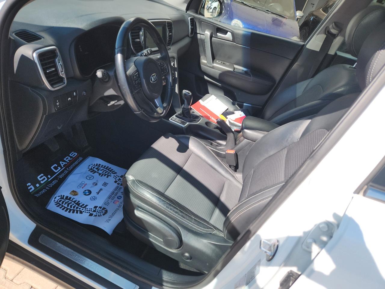 Kia Sportage TETTO APRIBILE