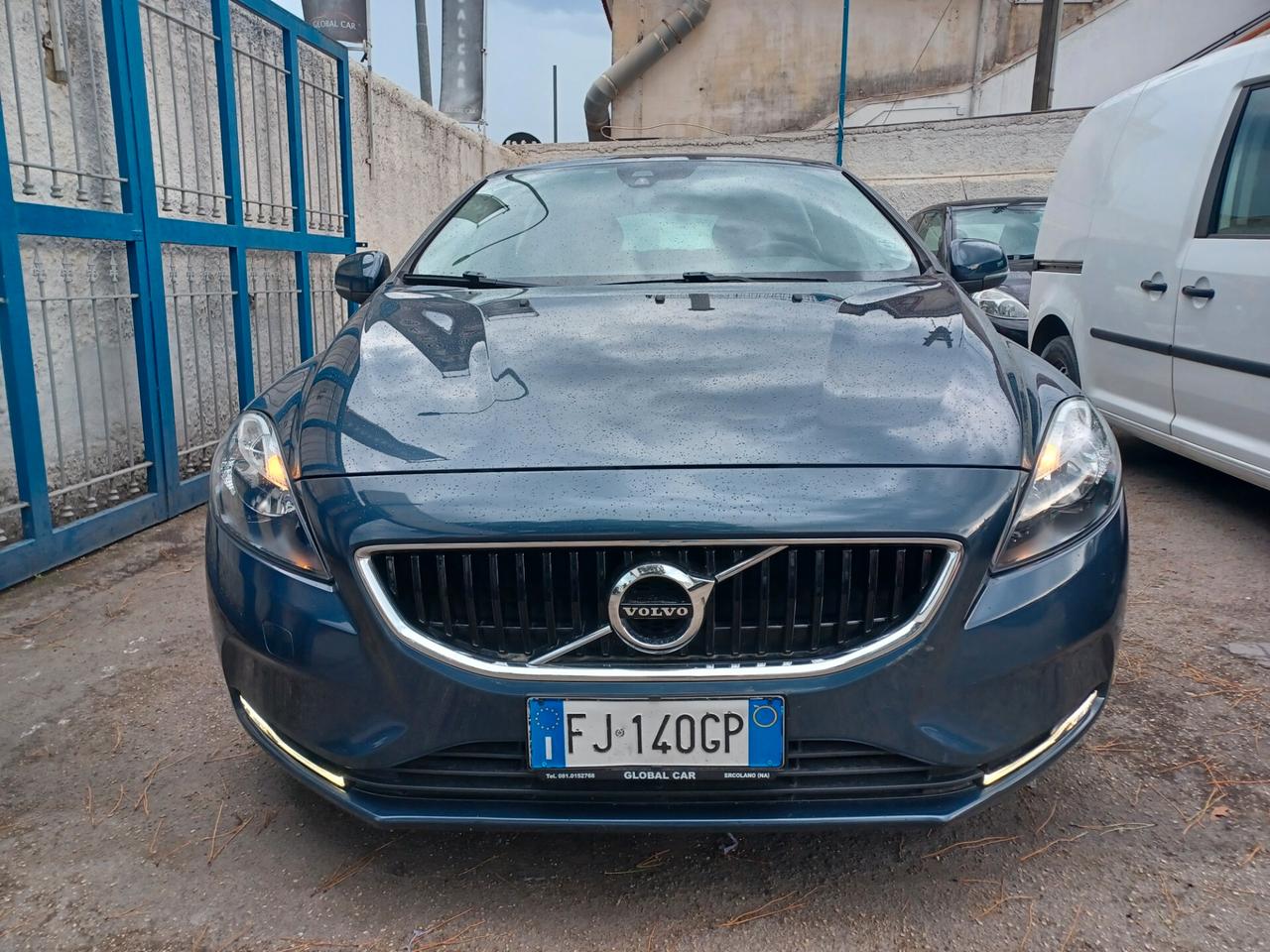Volvo V40 D3 Geartronic Momentum ANNO 2017