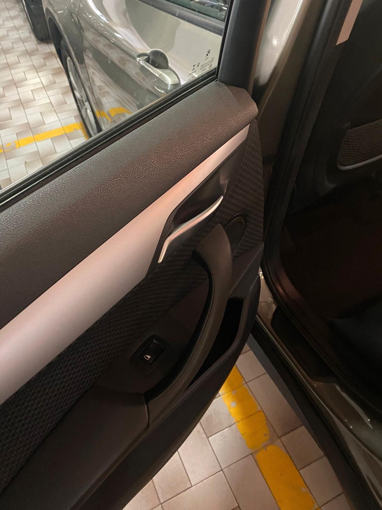 Bmw X1 sDrive18d Advantage