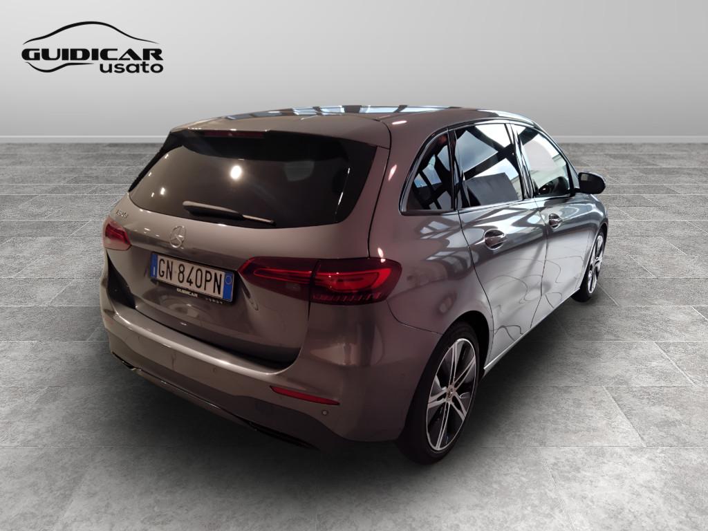 Mercedes-Benz Classe B - W247 2023 - B 180 d Progressive Advanced auto