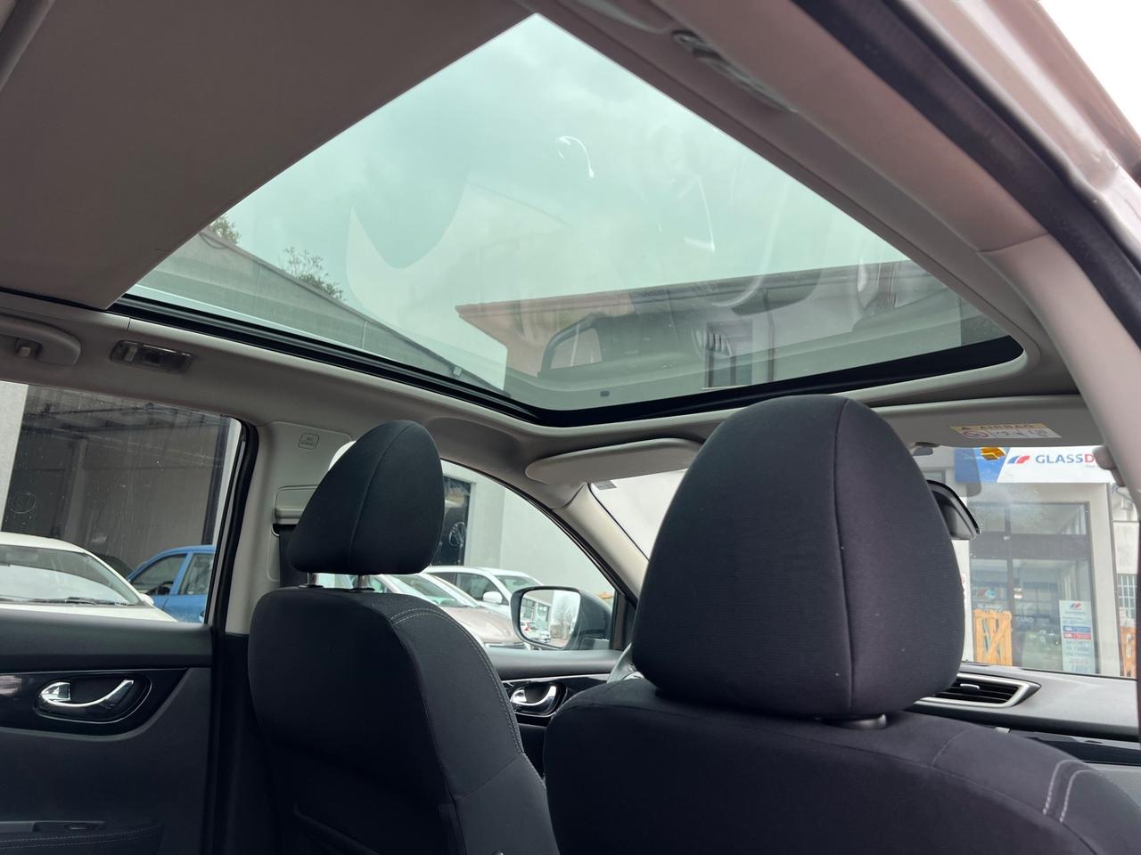 Nissan Qashqai 1.5 dCi Tekna