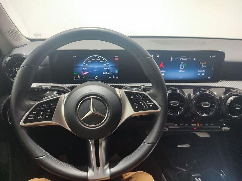 Mercedes-Benz Classe A A 180 d Automatic Advanced