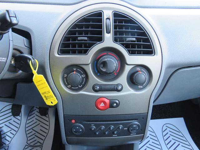 RENAULT Modus 1.2 16V Dynamique Metano