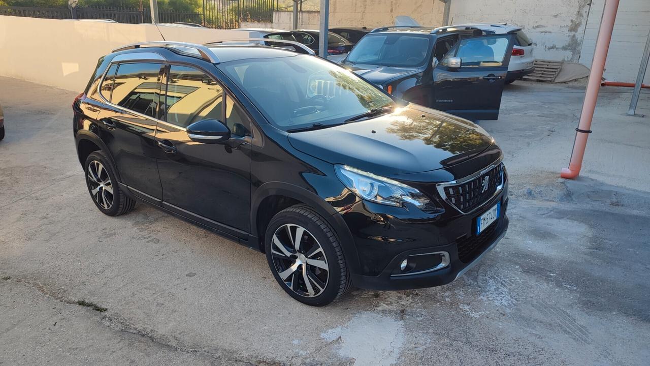 Peugeot 2008 BlueHDi 100 Allure