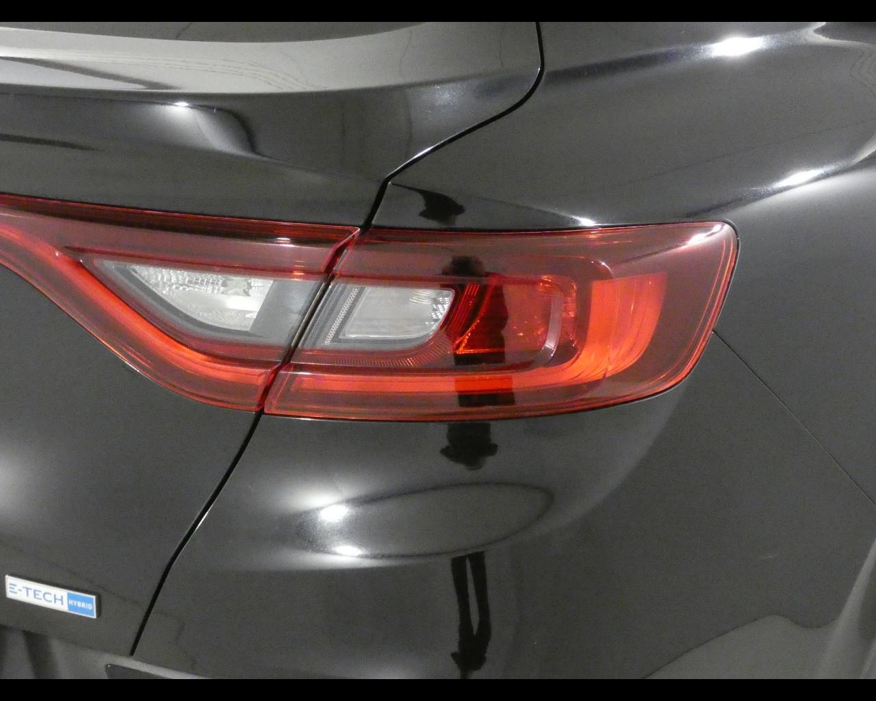 RENAULT Arkana - Arkana Hybrid E-Tech 145 CV R.S. Line