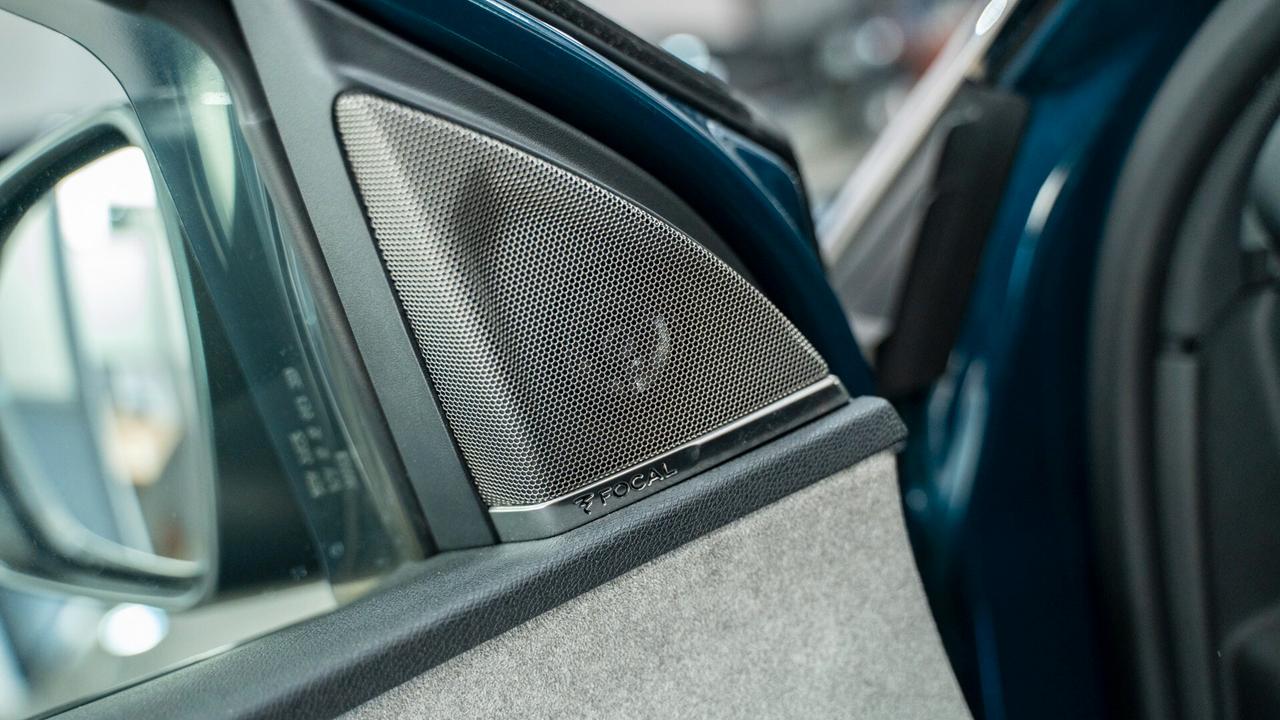 Peugeot 3008 1.5 BLUEHDI GT PACK SES 131 CV EAT8 AUTO FOCAL VIR