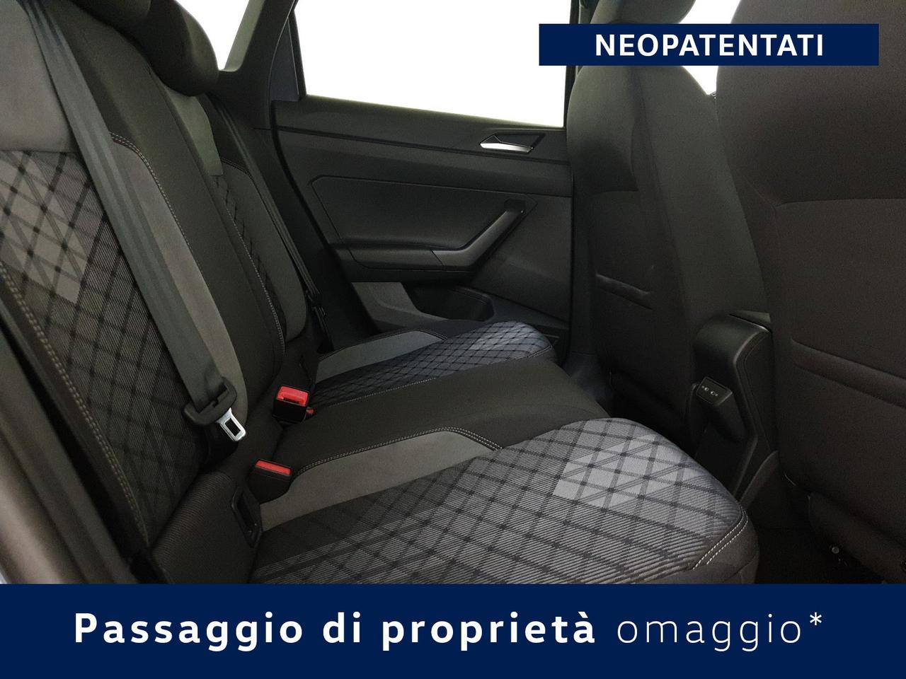 Volkswagen Taigo 1.0 tsi r-line 110cv