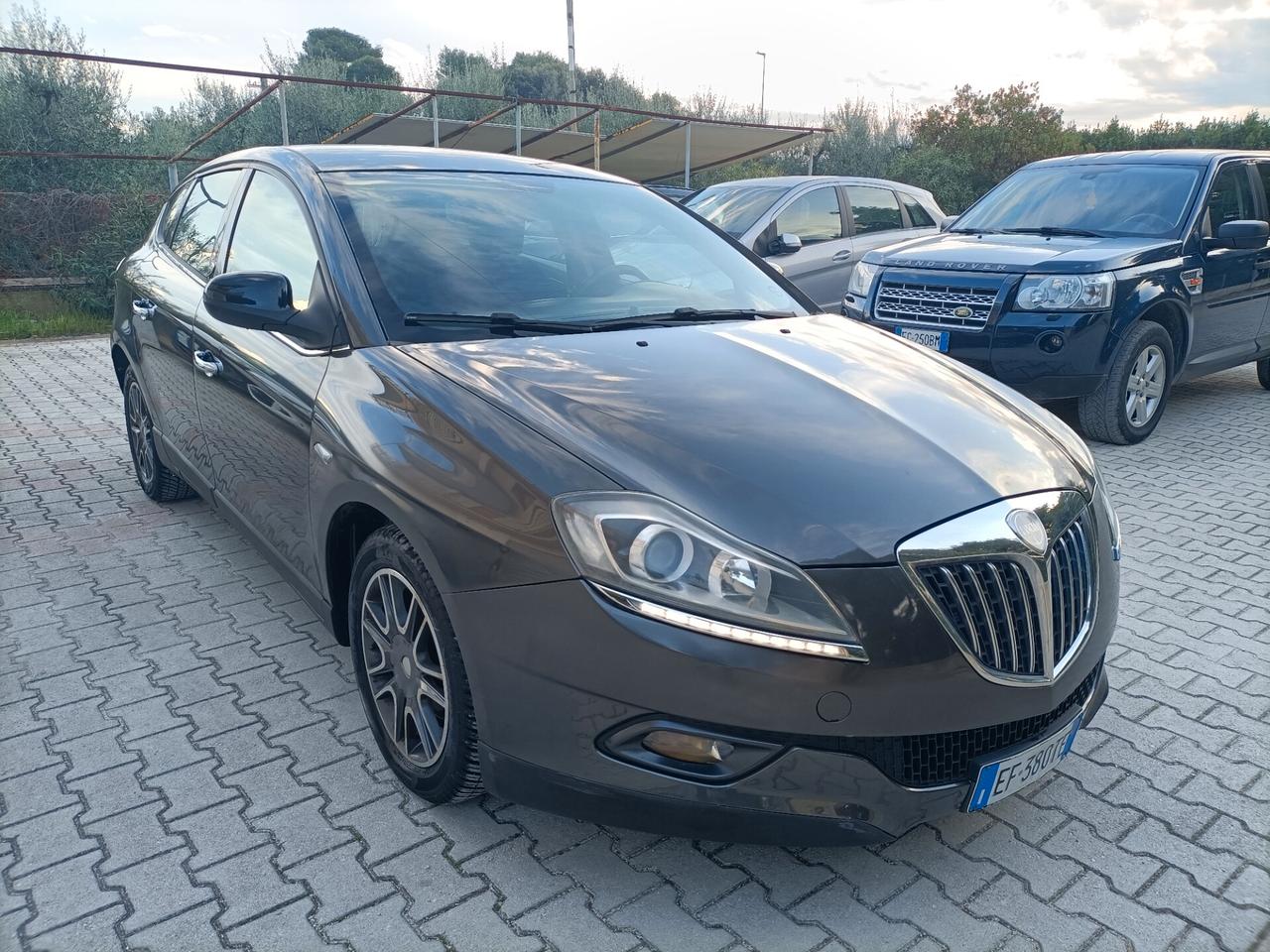 Lancia Delta 1.6 MJT DPF Oro