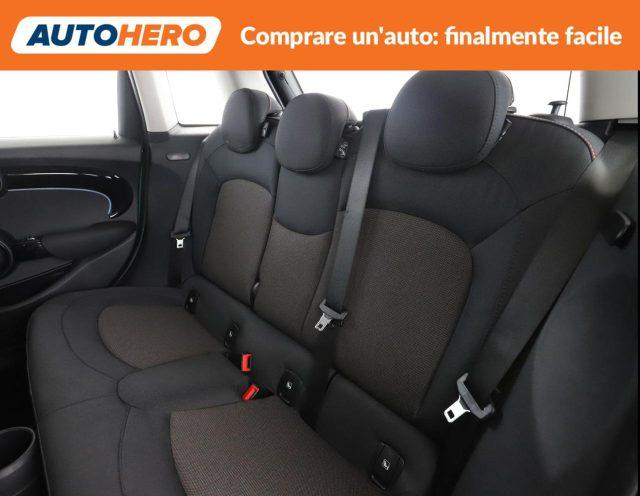 MINI Cooper 1.5 Cooper Essential 5 porte