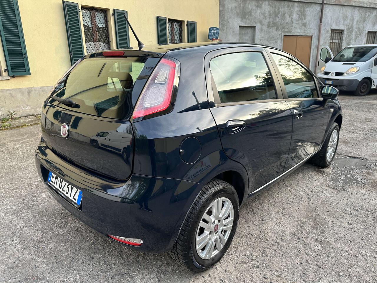 Fiat Punto Evo 1.4 5 porte Active Natural Power 57kw