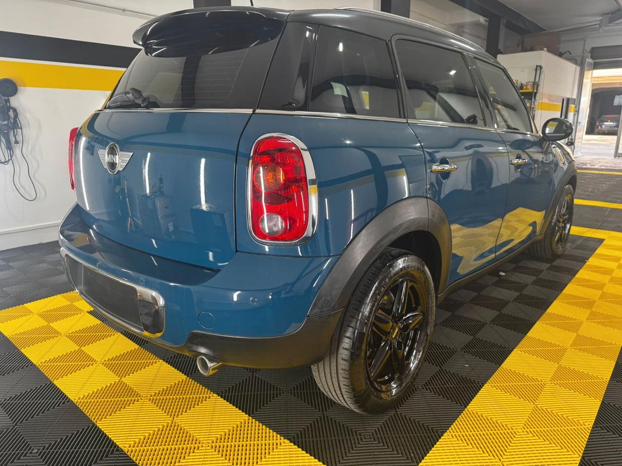 Mini Cooper Countryman 1.6 One D