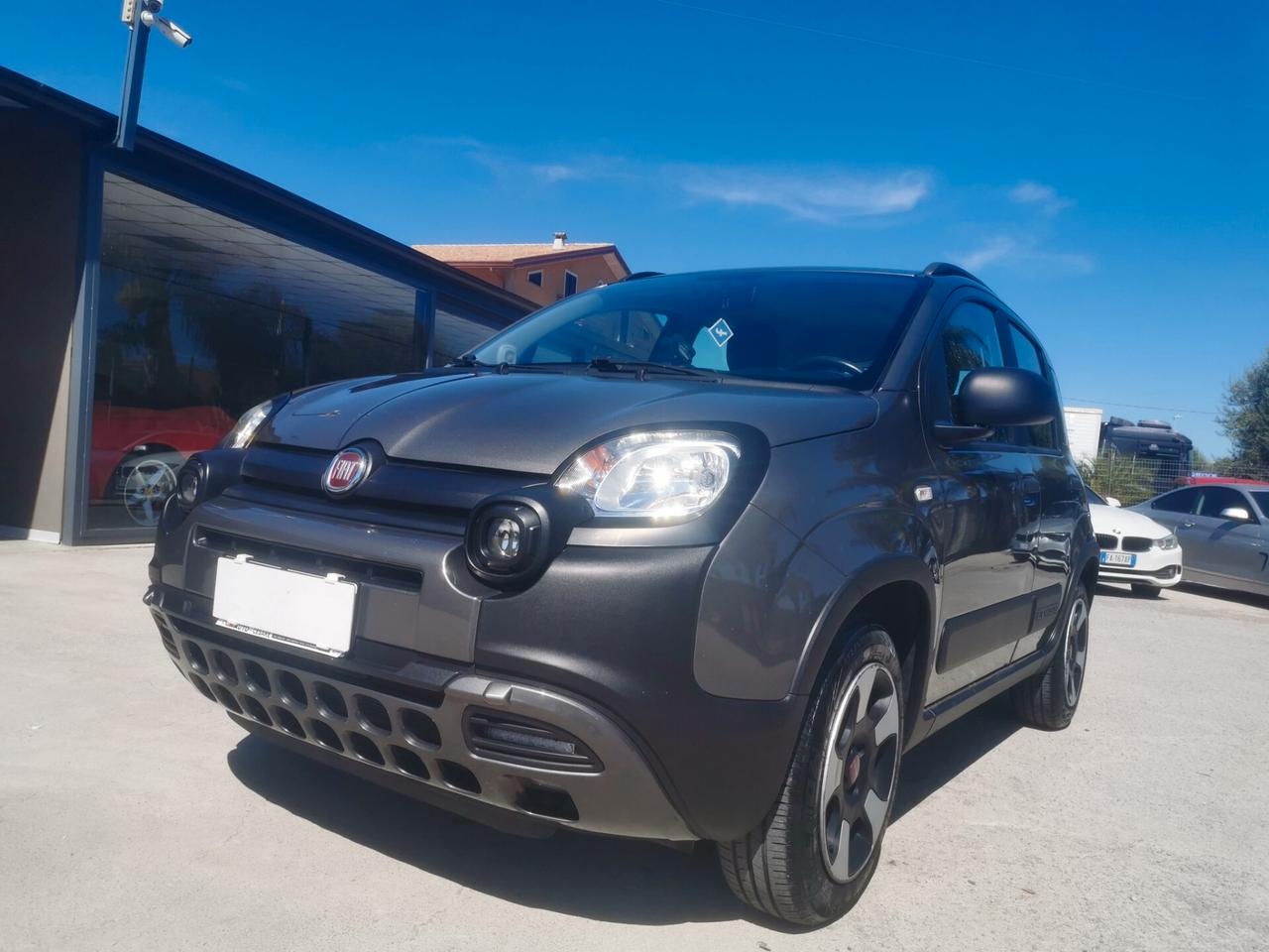 Fiat Panda 1.0 FireFly S&S Hybrid City Cross