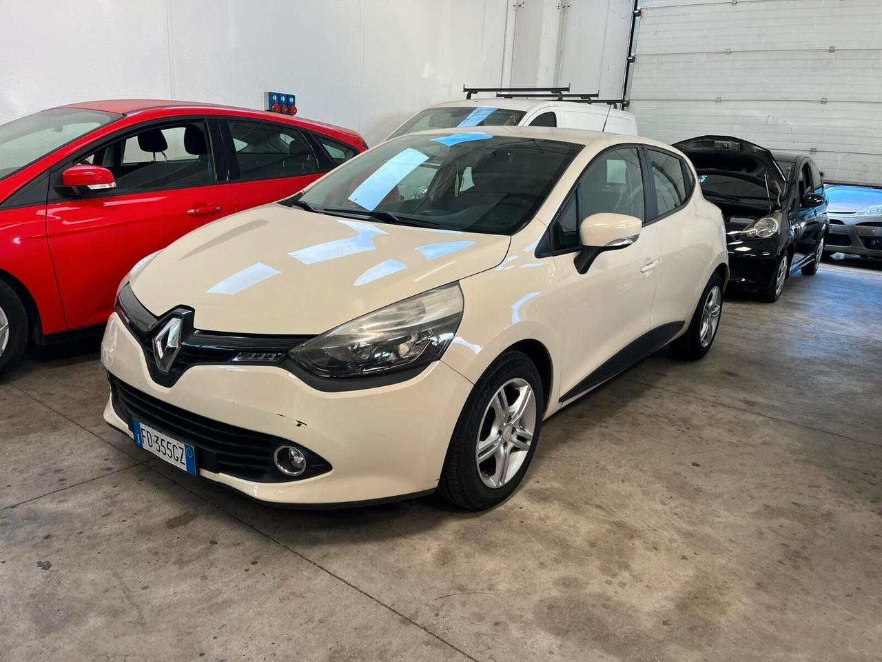 Renault Clio 1.5 dCi 8V 75CV 5 porte Costume National
