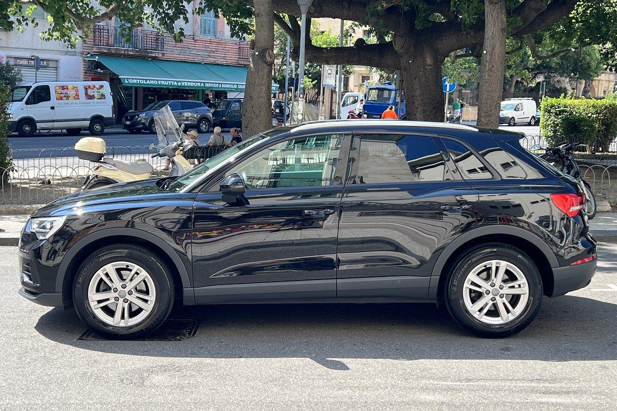 AUDI Q3 35 TDI S tronic