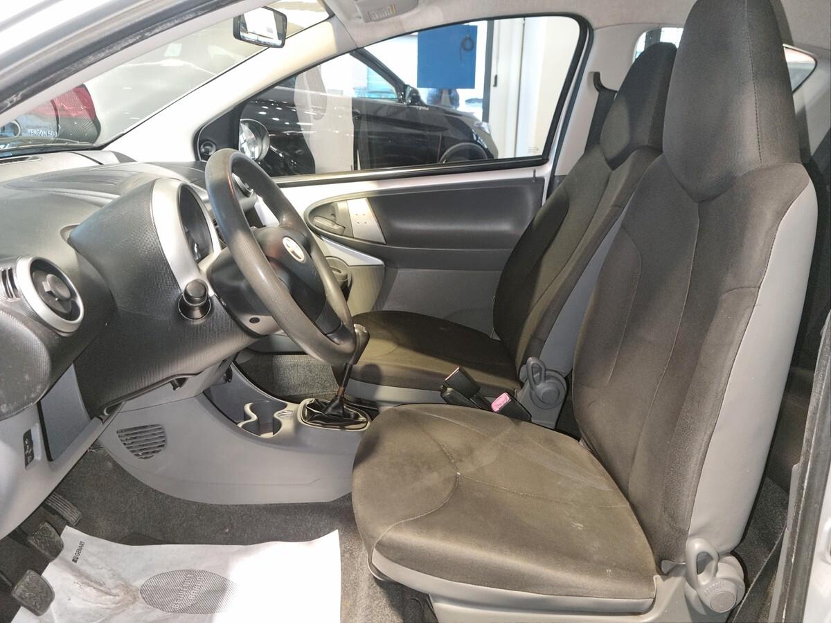 Toyota Aygo 1.0 70cv GARANZIA 1 ANNO