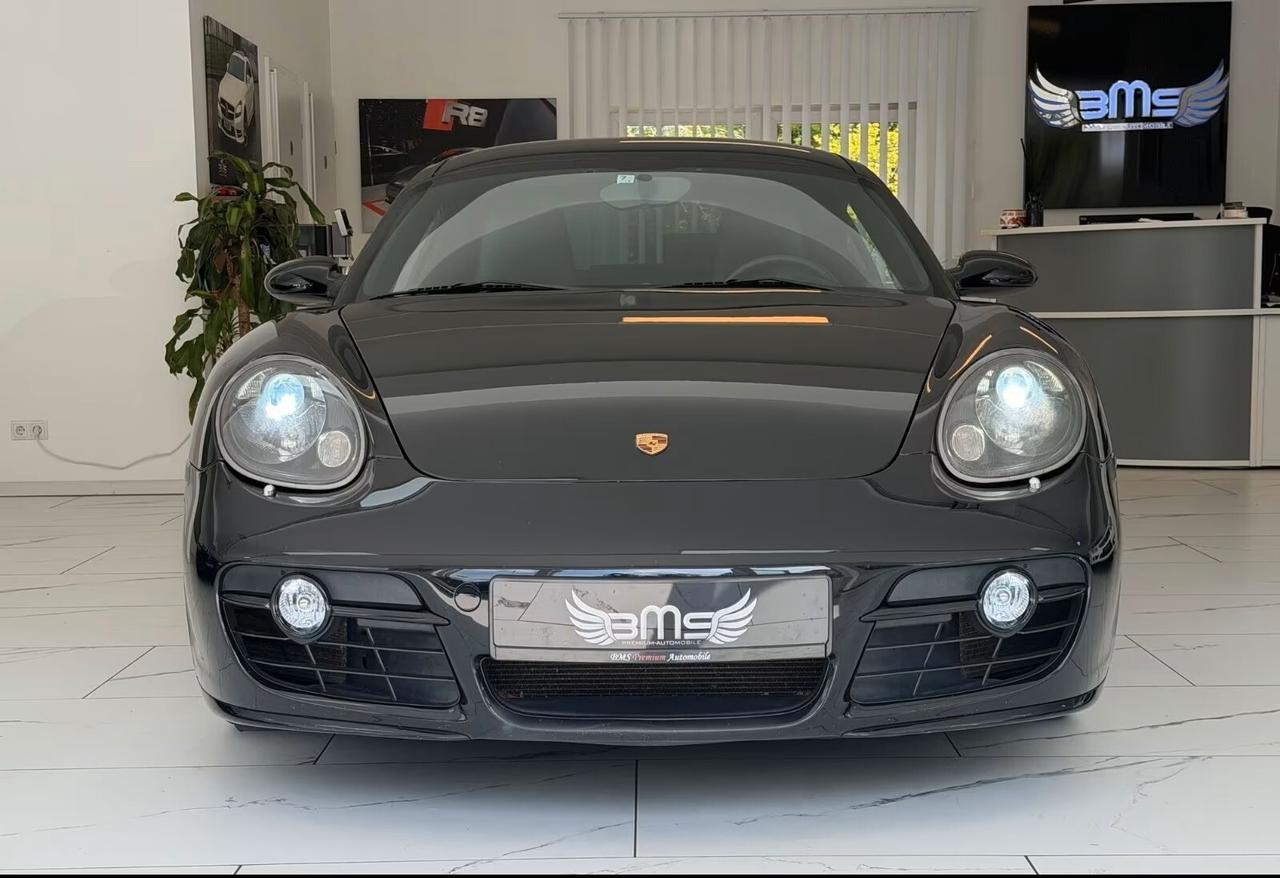 Porsche Cayman S 19 pollici. Fotocamera. Auto. Xenon