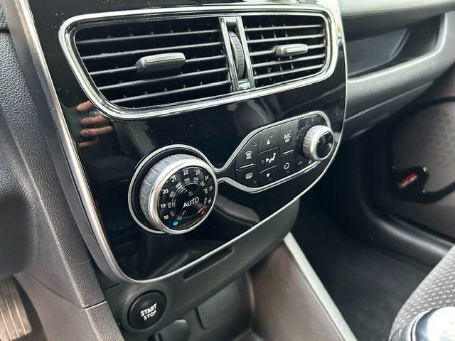 RENAULT Clio 900 TCe 12V 90CV "NEOPATENTATI-STUPENDA!!"