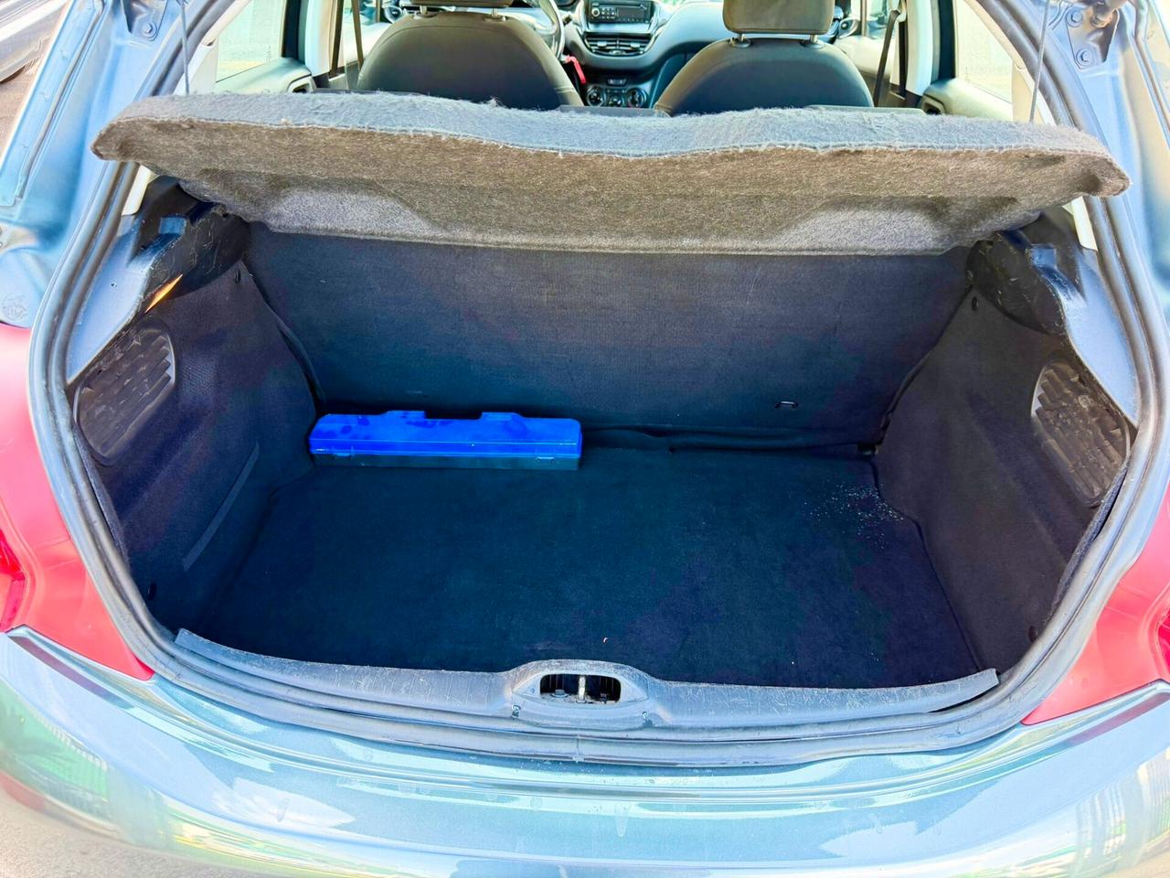 Peugeot 208 1.4 HDi 68 CV 5 porte Allure