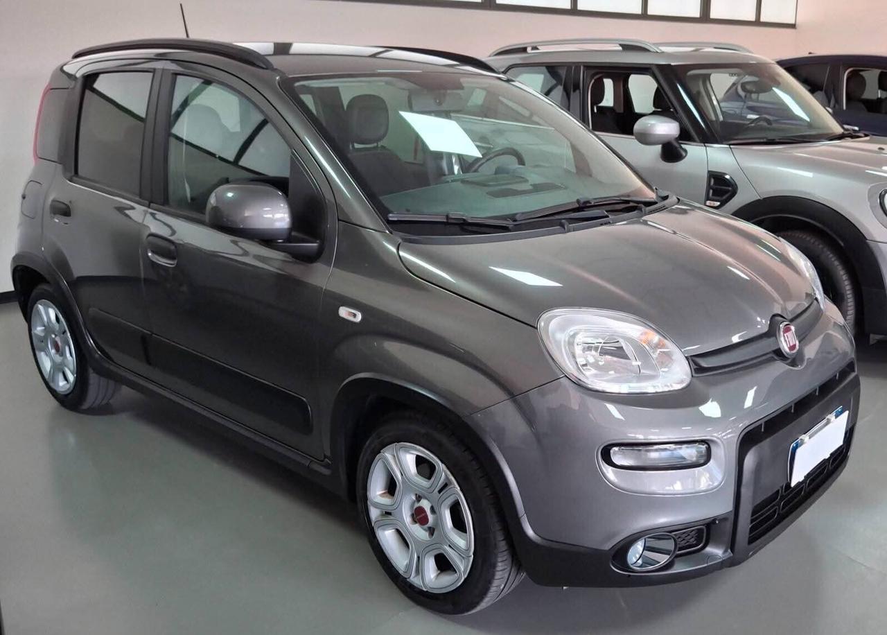 Fiat Panda 1.0 hybrid Vetri oscurati 5posti