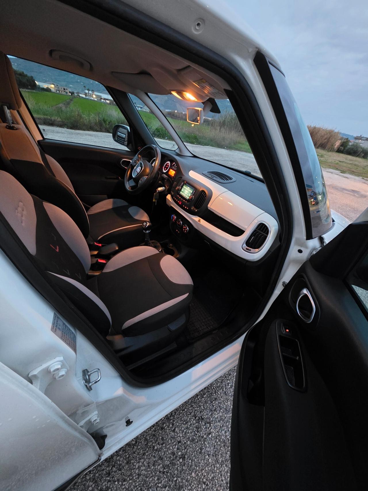 Fiat 500L Pro 1.6 MJT 105CV Pop Star 4 posti (N1) autocarro 126 mila km