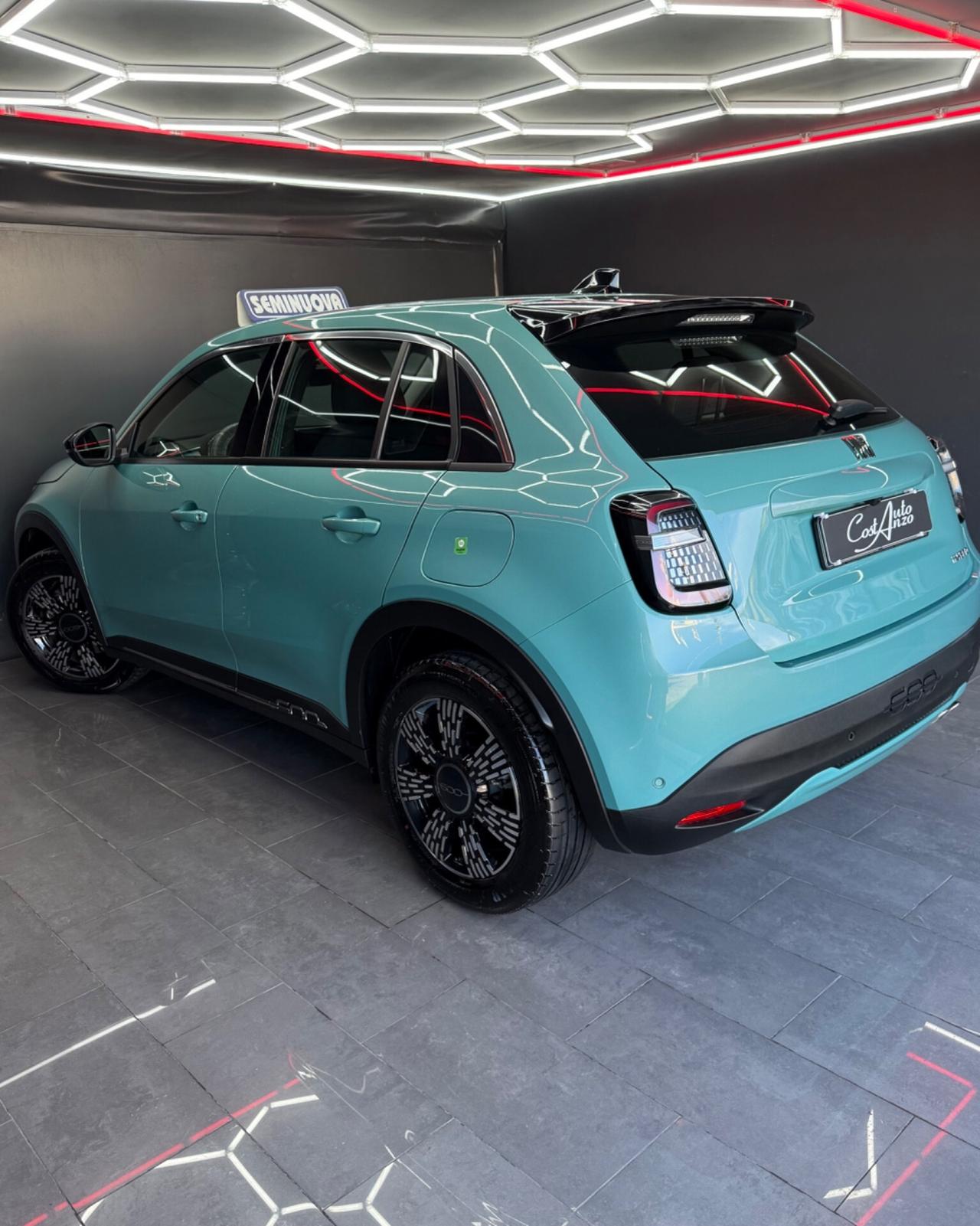 Fiat 600 1.2 Hybrid 145 CV DCT MHEV La Prima